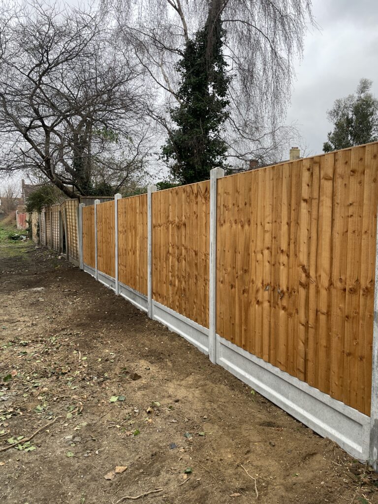 garden fencing in Grays