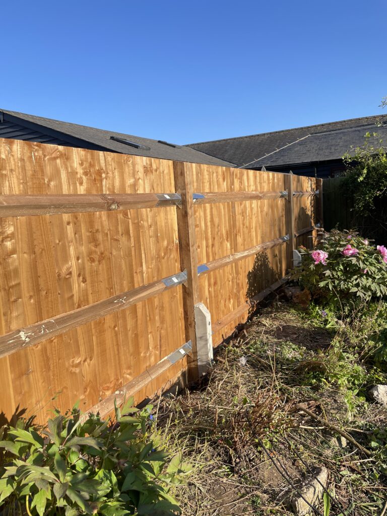 garden fencing in Grays