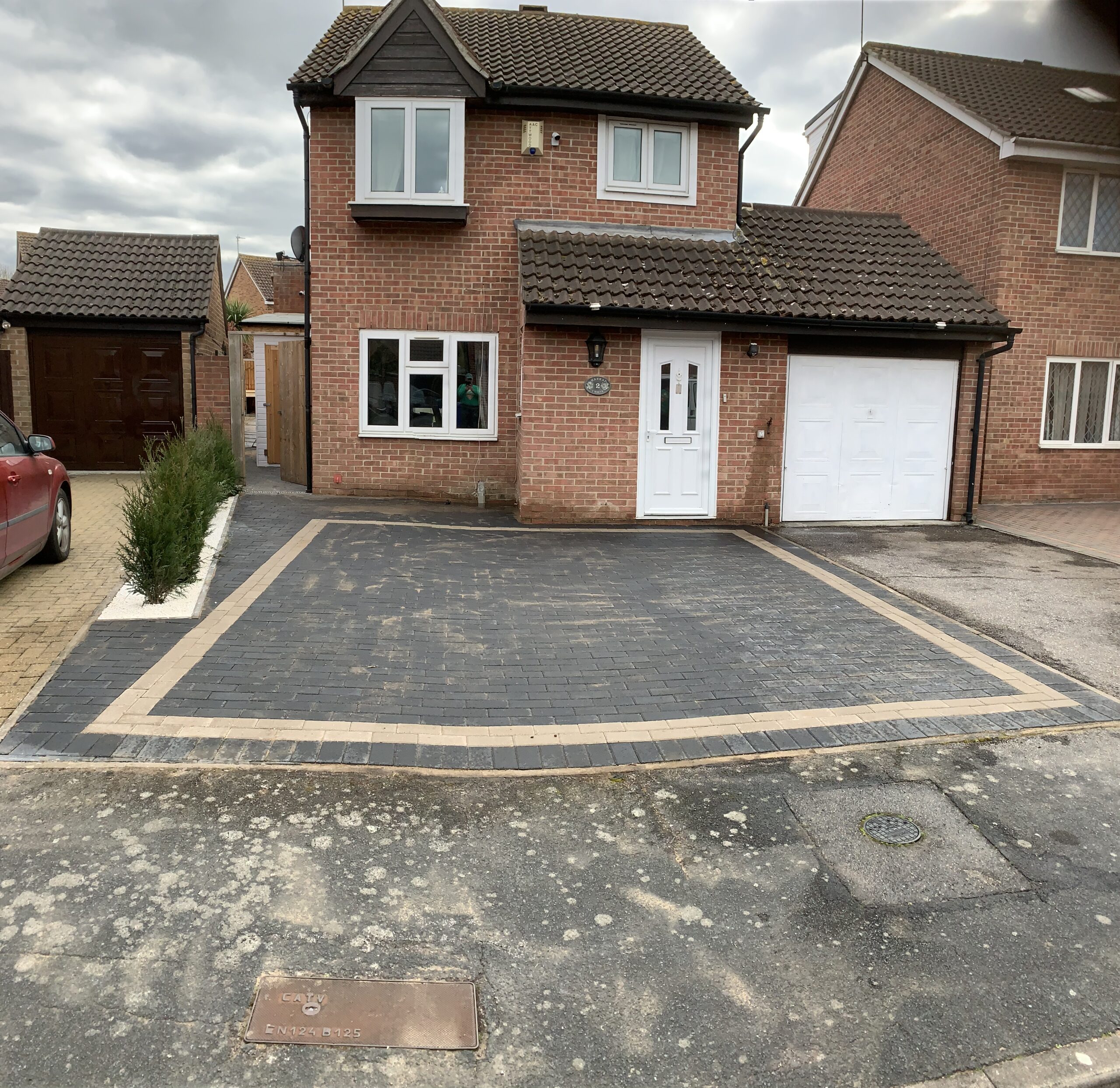 Landscaping Grays after (grays)